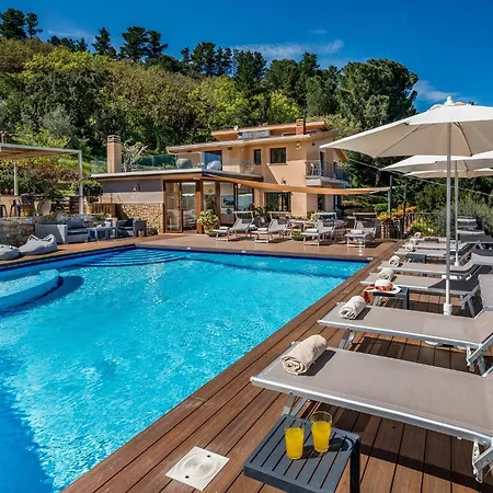 Villa Provenza 12&4, Emma Cefalù