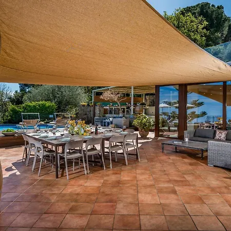 빌라 Provenza 12&4, Emma