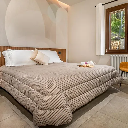 빌라 Provenza 12&4, Emma