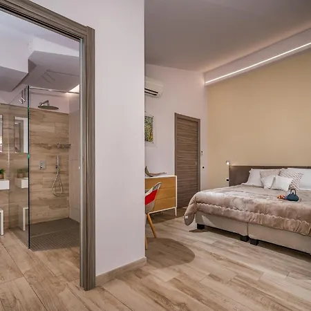 Provenza 12&4, Emma 빌라 체팔루